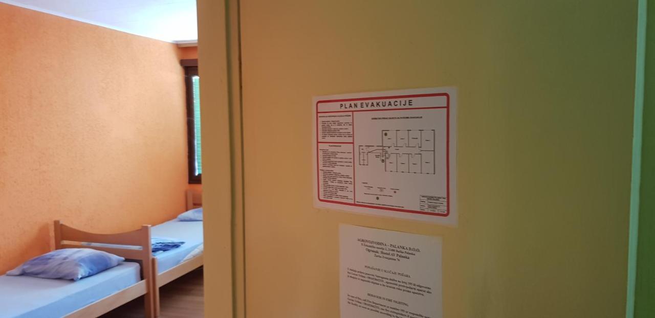 Hostel Av Palanka Экстерьер фото